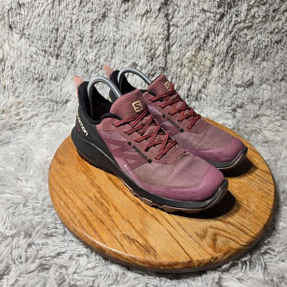Salomon Womens Size 7.5 Outpulse Gore-Tex Hiking Shoes Tulipwood/Black/Poppy Red - Picture 1 of 12